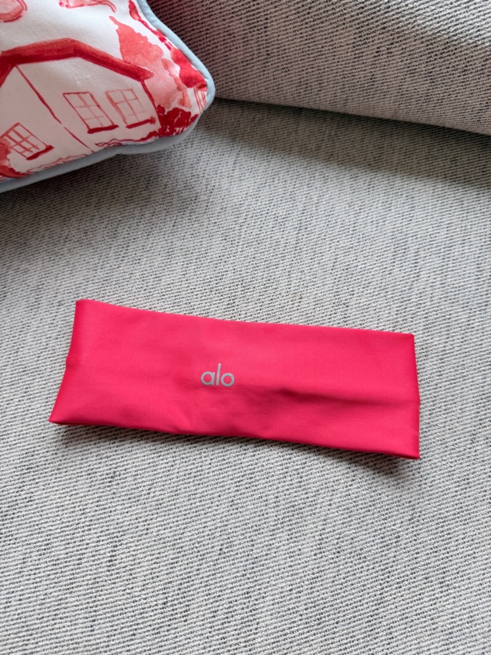 Alo Pink Performance Headband